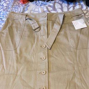NWT Woman’s khaki front button belted skirt